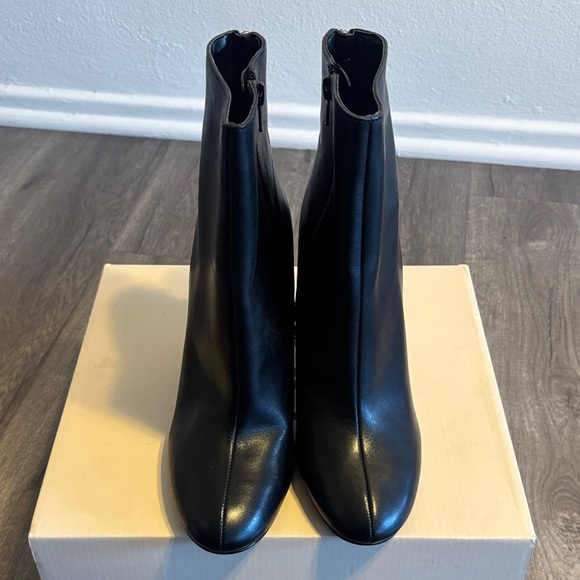 BRAND NEW Black Studded Ankle Boots Size 8 - Picture 7 of 7